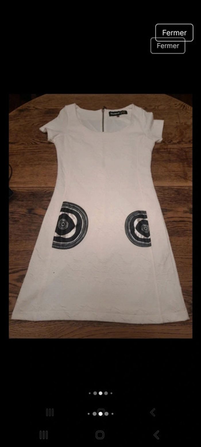 Robe blanche Desigual eur M en parfait état - photo numéro 9