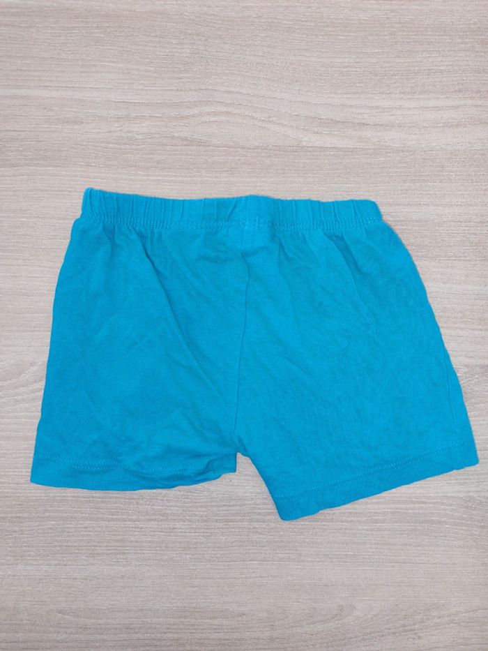 Short / Tissaia / 9 mois - photo numéro 2