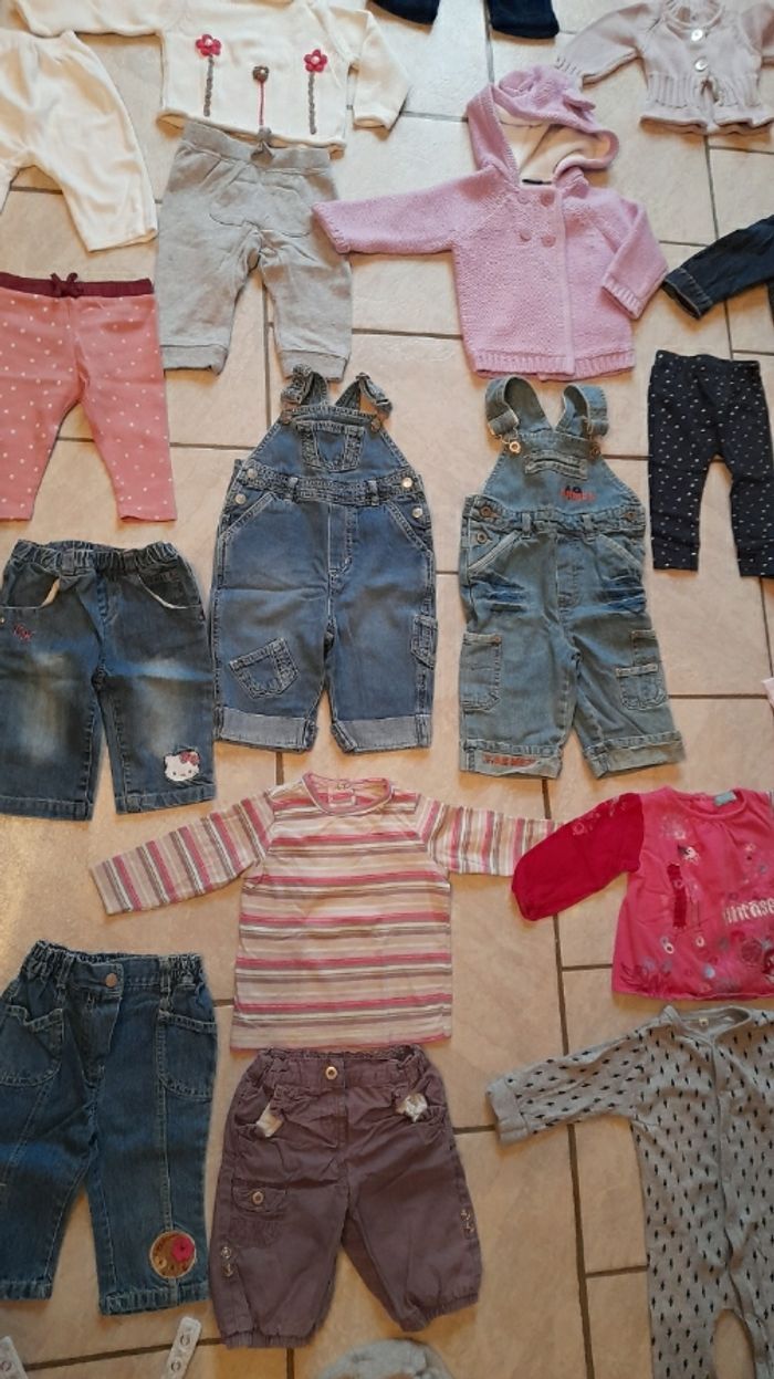 Lot de 40 vêtements fille 6 mois - photo numéro 2