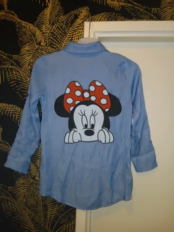 🩷 Chemise Minnie taille 8 ans.