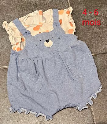 Barboteuse / grenouillère / combishort nounours avec des coeurs. 4-6 mois. 70cm. Mayoral