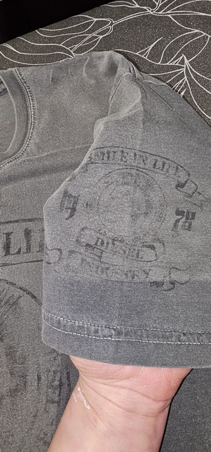 Tee shirt diesel taille 01 - photo numéro 4