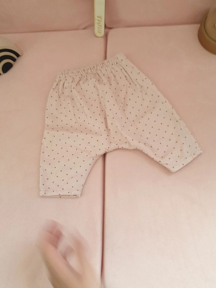 Lot 3 pantalons - photo numéro 4