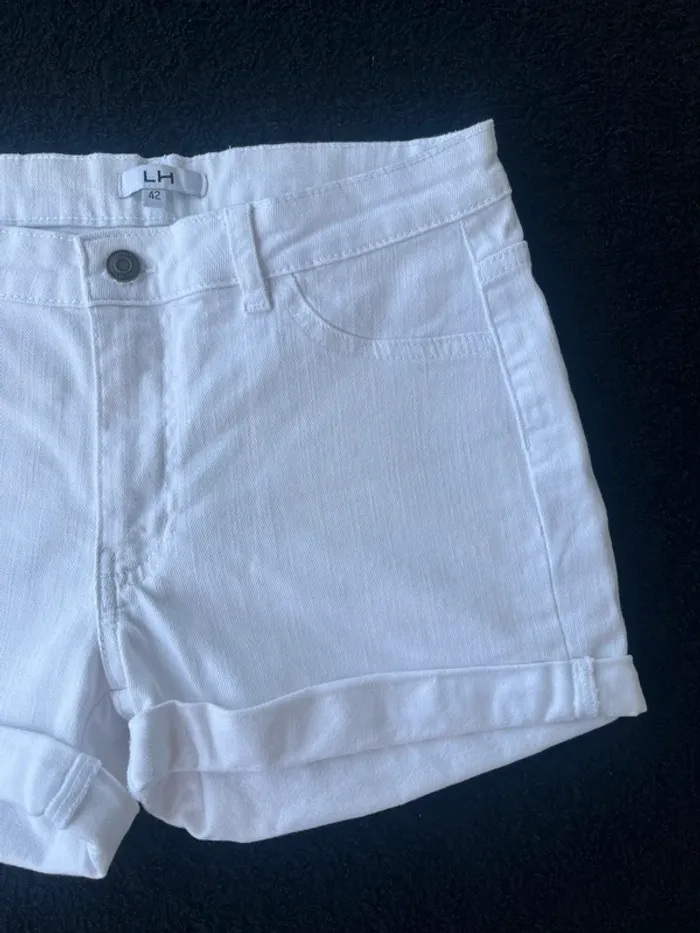 Short blanc - photo numéro 3