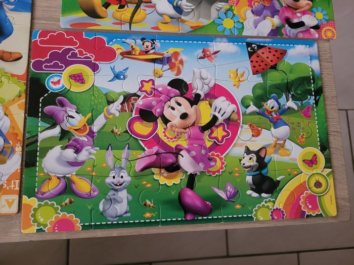 Lot de puzzles et mémo Disney - photo numéro 3