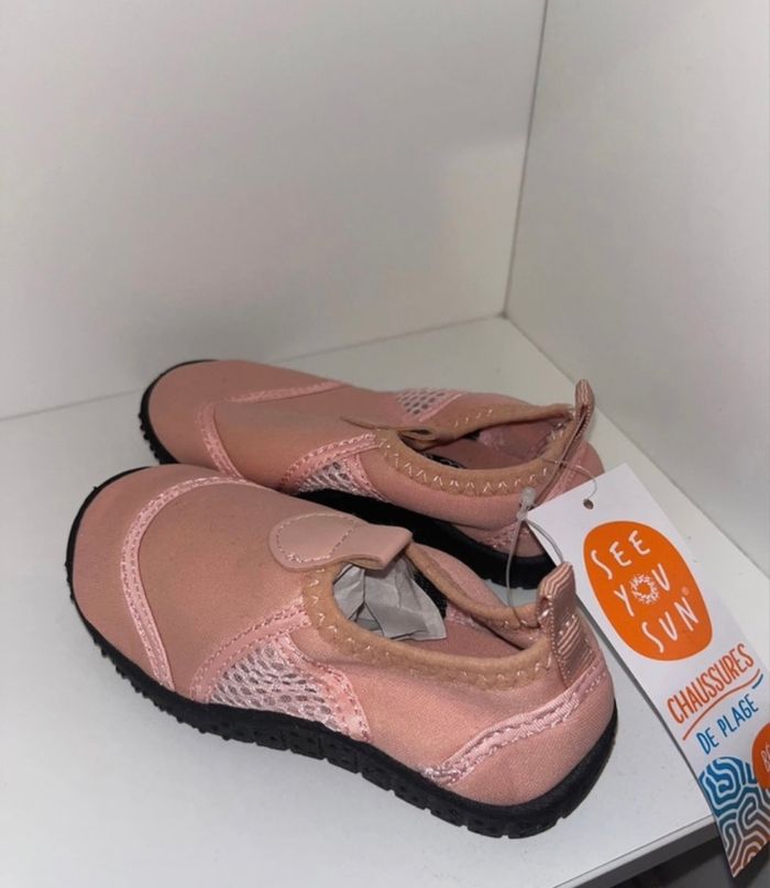 Chaussures de plage T22-23