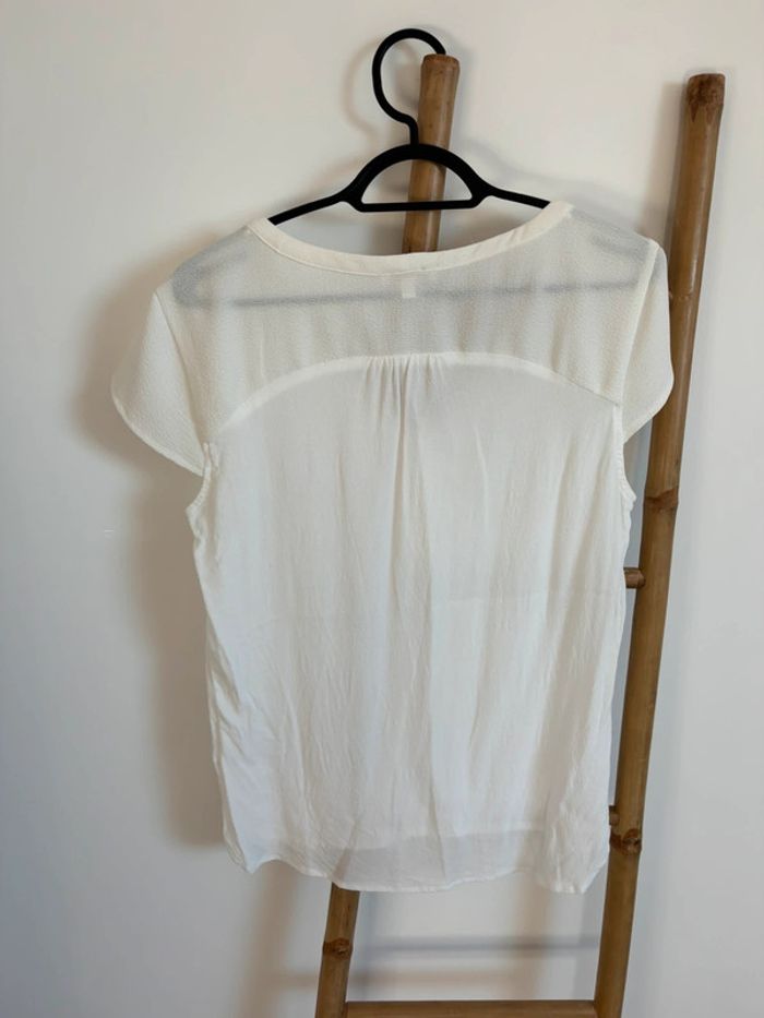 Haut blanc - photo numéro 2