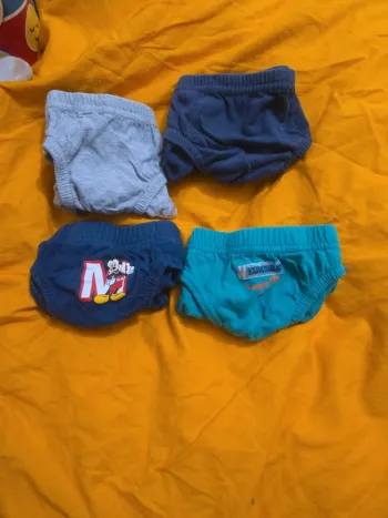4 Slips