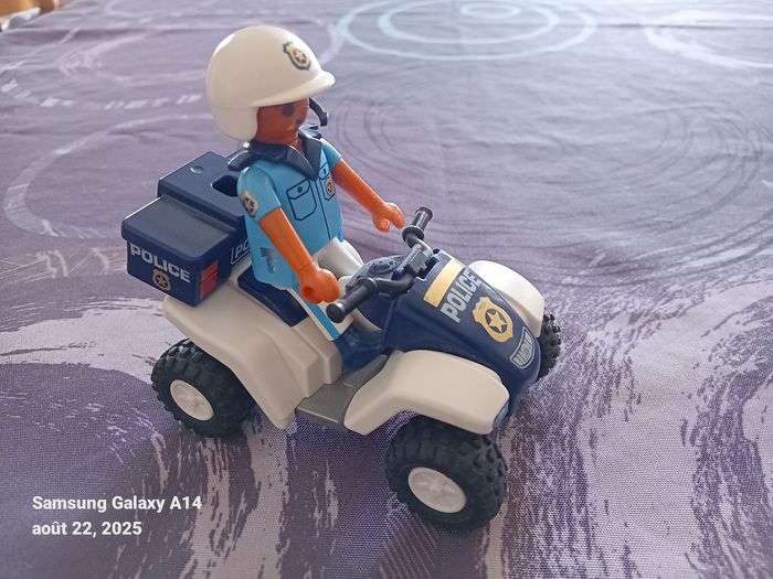 Policier playmobil - photo numéro 2