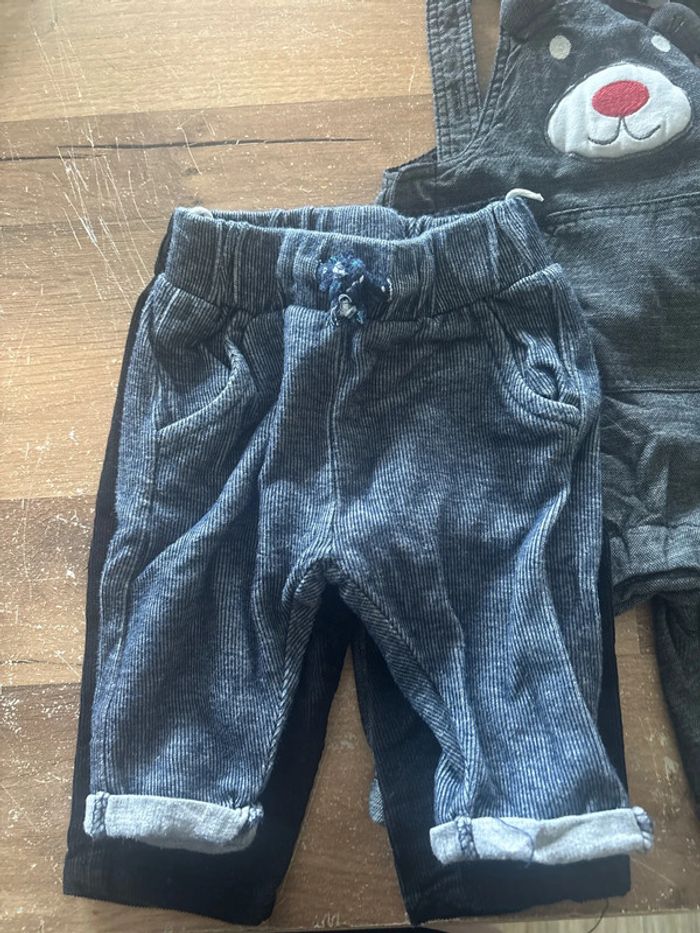 Lot pantalon 3 mois - photo numéro 4
