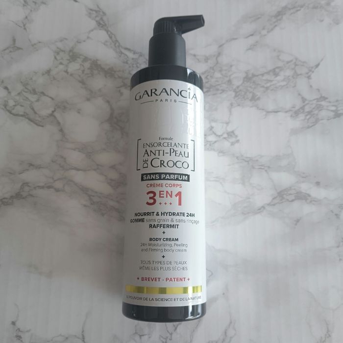 Garancia formule ensorcelante anti-peau de croco crème corps sans parfum 400mL - photo numéro 2