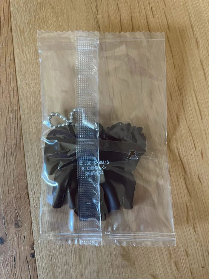 Kaiju No. 8 - Bandai - Porte-clés caoutchouc Iharu, Aoi et Haruichi 5 cm - photo numéro 2