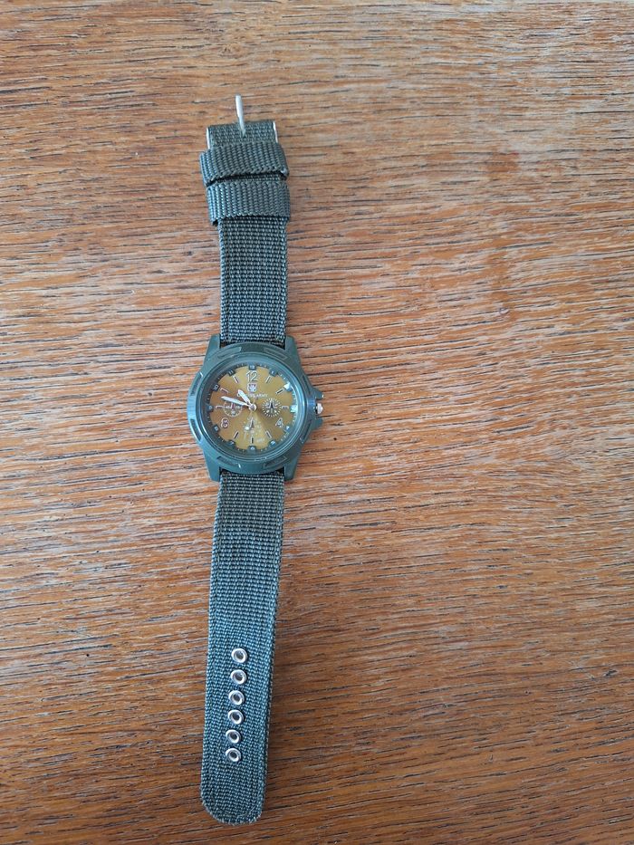 Montre homme - photo numéro 2