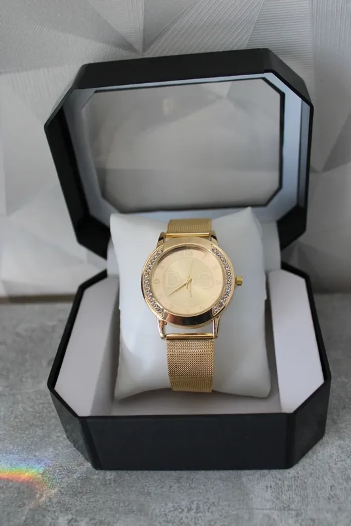 Montre chic dorée DQG - photo numéro 7