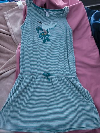 Lot de 11 robes 8/10 ans