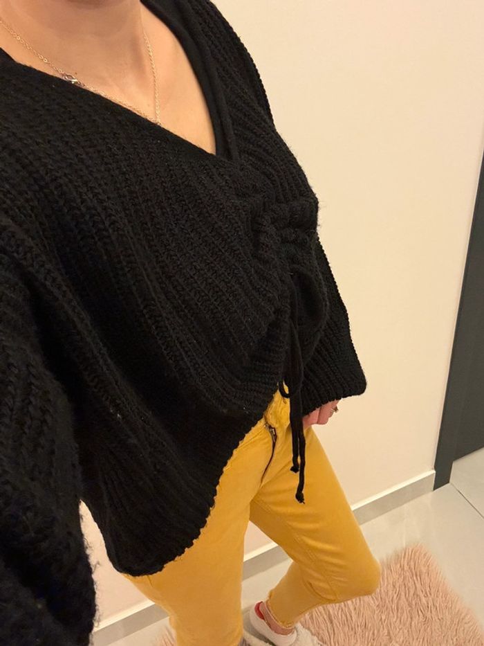 Pull noir taille unique - photo numéro 2