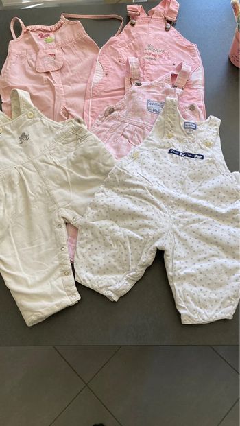 Lot ensemble vêtement bébé fille 1 an 12 mois garde robe pantalon salopette