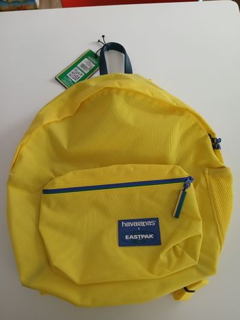 eastpak havaianas