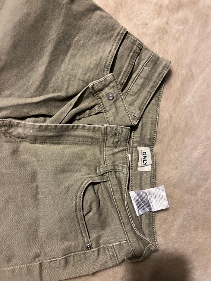 jean kaki - photo numéro 6