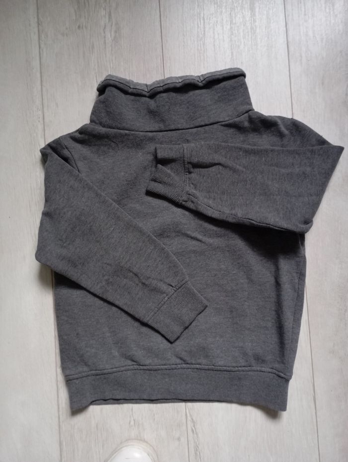 Sweat 8ans - photo numéro 4