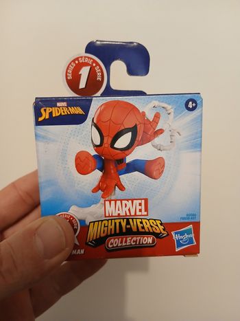 Petite figurine spiderman