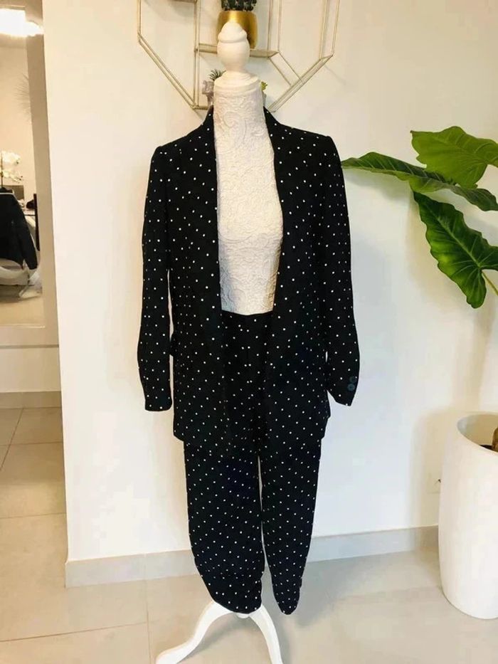 Ensemble tailleur pantalon / blazer neuf Zara taille S - photo numéro 7