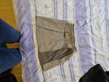 Jupe grise sans marque