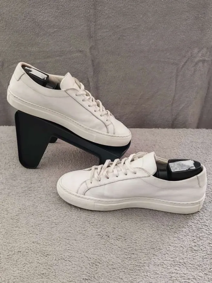 Chaussures Common Projects – Blanc, élégantes et intemporelles Taille 39 - photo numéro 2