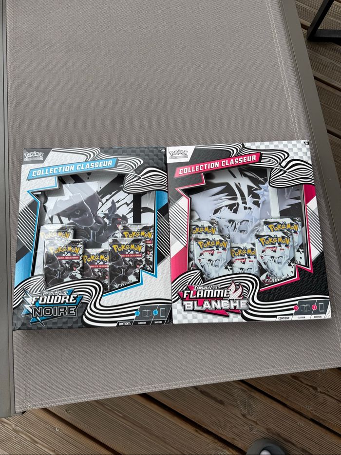 Pokémon ev10.5 Foudre Noire et Flamme Blanche lot de 2 coffrets Classeur