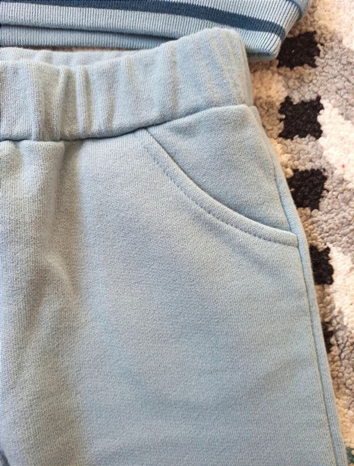 Ensemble NEUF - Taille 4 ans - photo numéro 4
