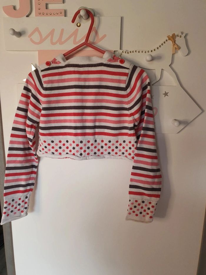 Gilet court 6 ans - photo numéro 4