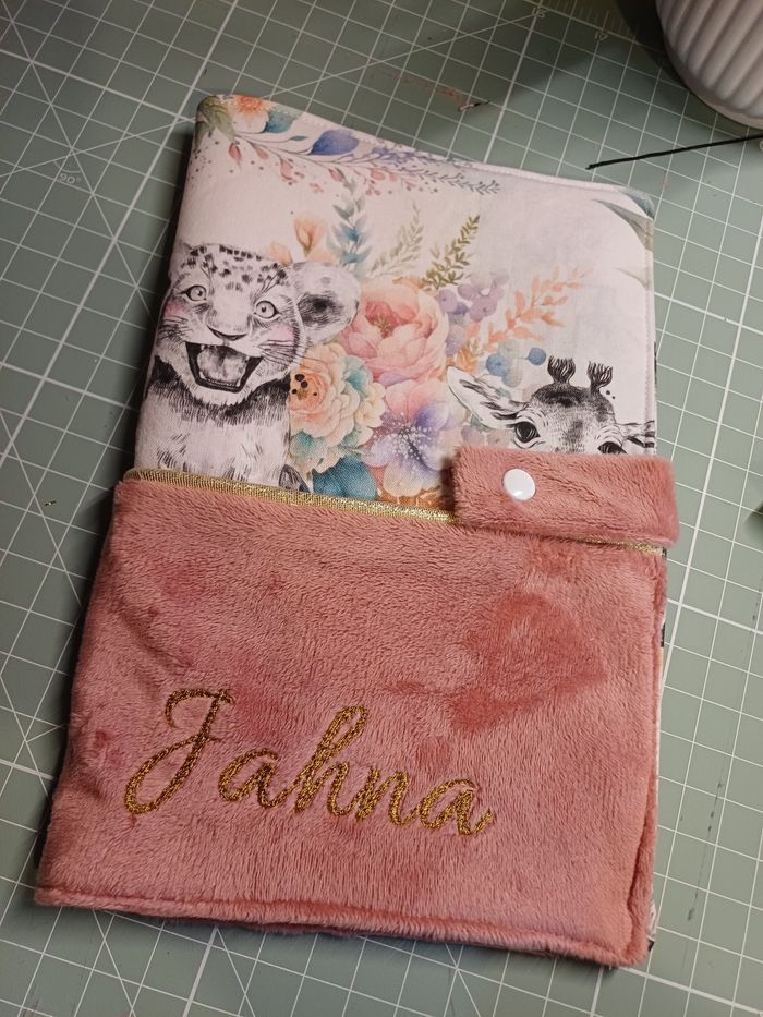 Protège carnet de santé