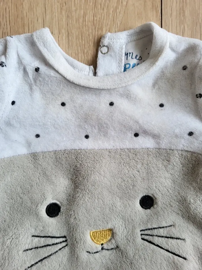 Pyjama 6 mois - photo numéro 2
