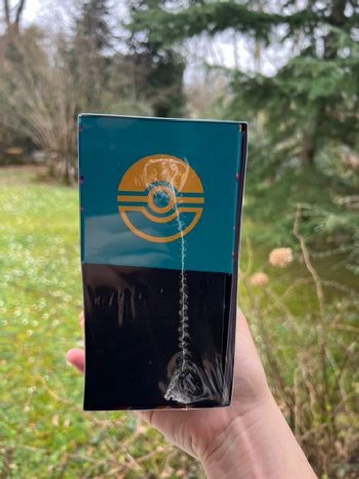 Coffret dresseur d’élite Pokémon – Héros Transcendants ME2.5 - photo numéro 3