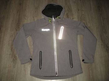 VESTE SOFTSCHELL GRISE "WOMEN KEMPA" - TAILLE M - n°01