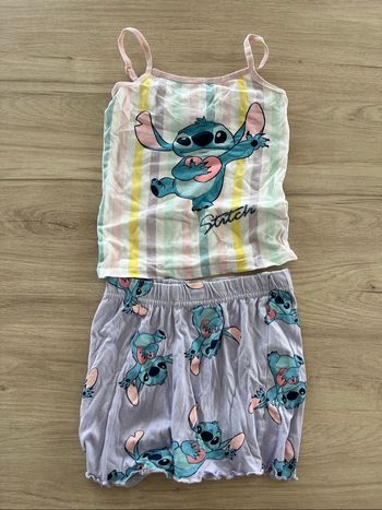 Ensemble, short et débardeur Stitch