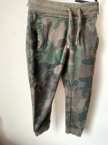 Pantalon motif treillis