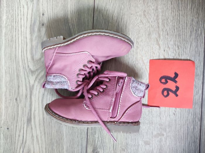 Lot de 2 paires de très jolies bottines Zara pointure 22 - photo numéro 4