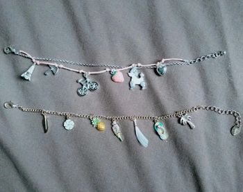 Lot de deux bracelets