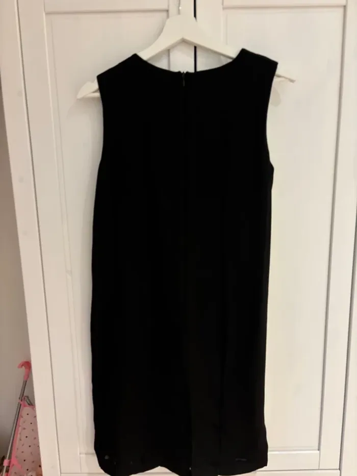 Robe XS Zara Basic - photo numéro 3
