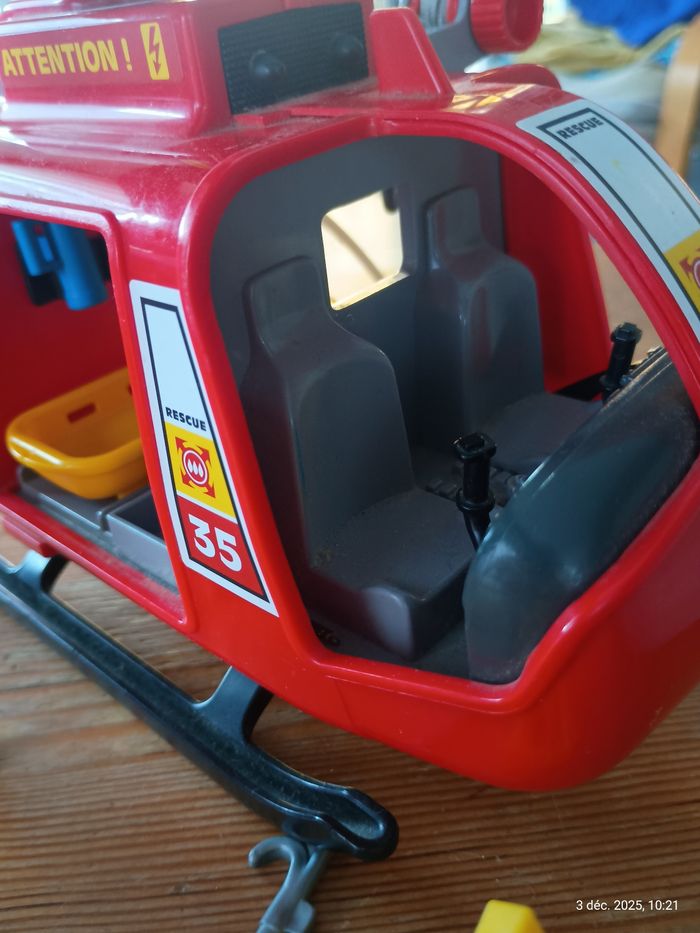 Playmobil - 4428 - hélicoptère et bateau pompier - photo numéro 7