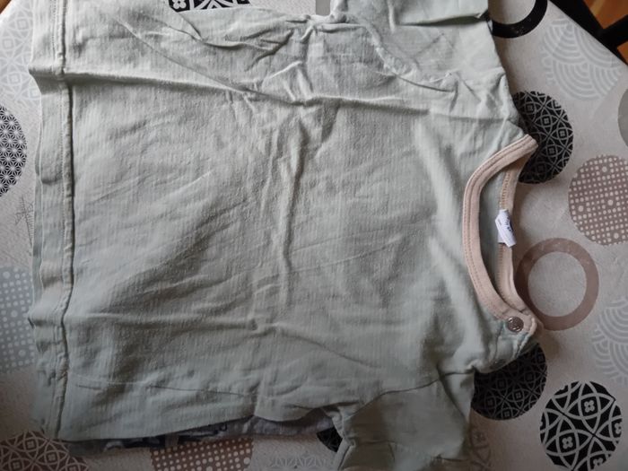 Lot 4 t-shirts - photo numéro 6