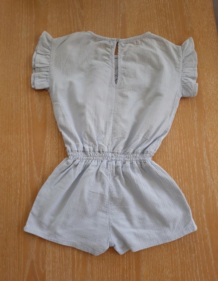 Combishort Kiabi fille 8 ans - Très bon état - photo numéro 2