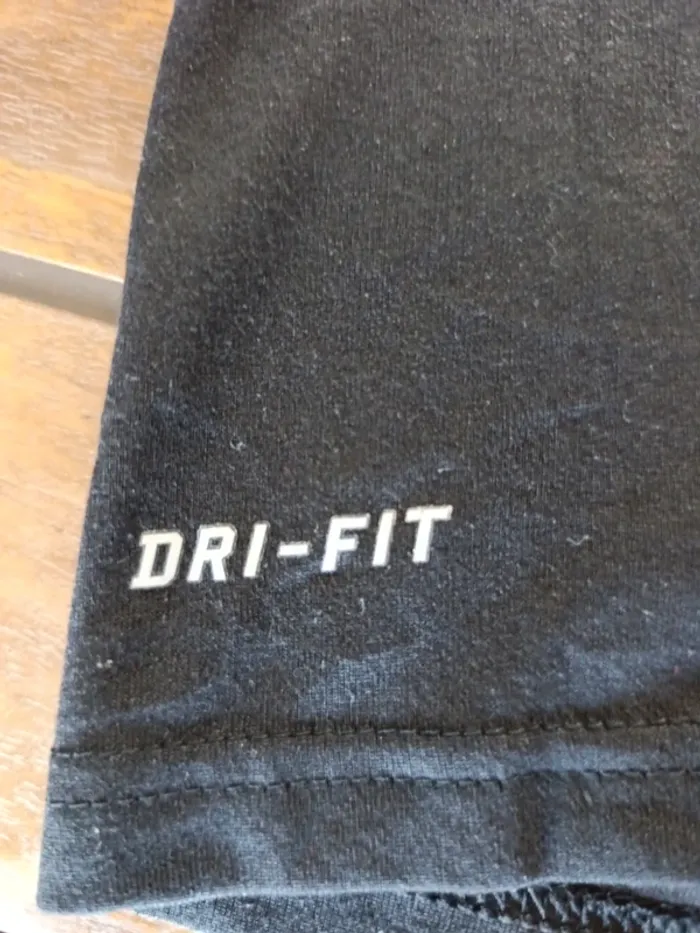 T-shirt nike dri-fit noir - photo numéro 5