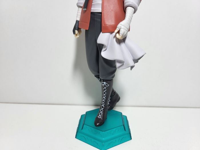 Desktop x Decorate Frieren Figurine Stark - photo numéro 3