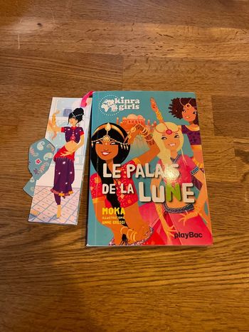 Livre Kinra Girls Numéro 13 Le palais de la lune