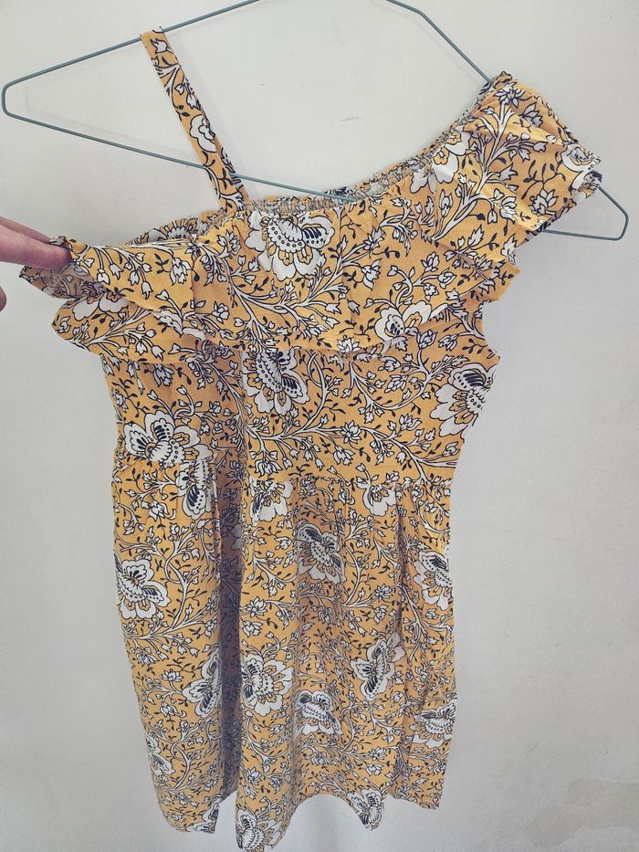 Robe Kiabi 8 ans - photo numéro 2