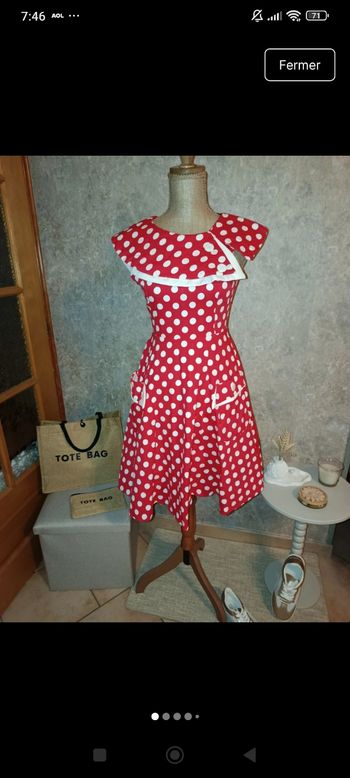 Robe rétro rockabilly Pin up rouge à pois blancs 