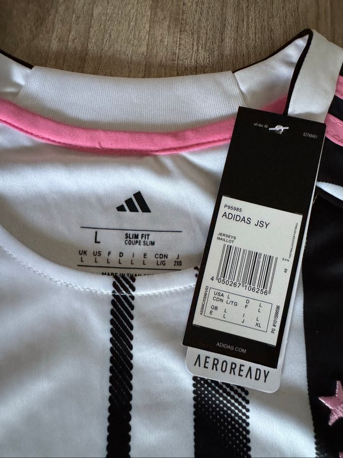 Maillot Juventus 2025/2026 - Taille L - photo numéro 3