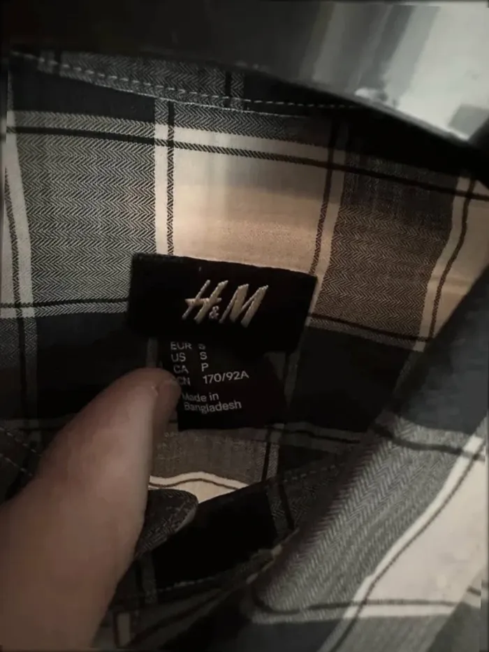 Chemise à carreaux homme taille S– Style casual, très bon état - photo numéro 3